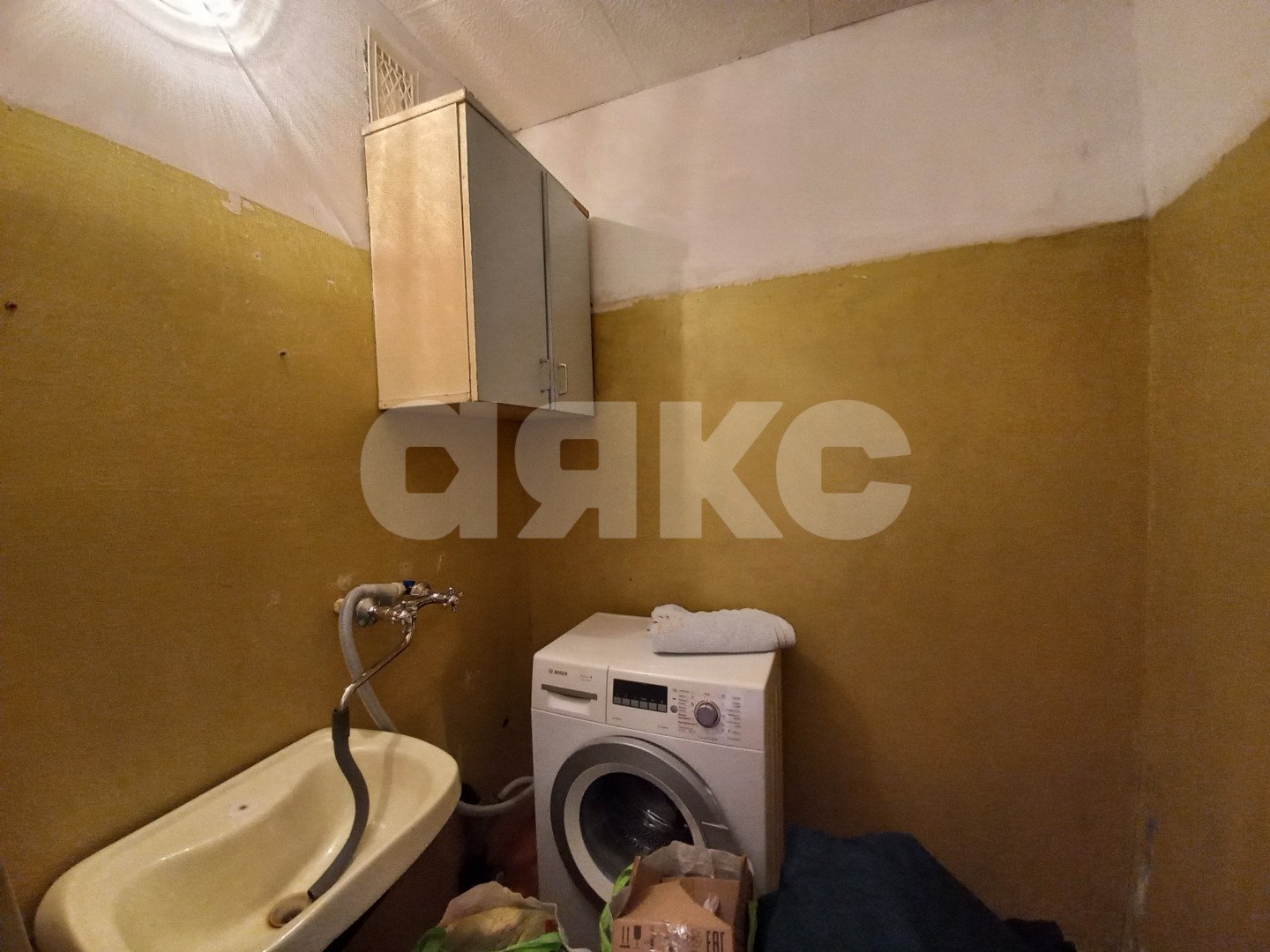 Фото №14: 4-комнатная квартира <span class="whitespace-nowrap">92 м²</span>, <span class="whitespace-nowrap">9/9 эт.</span> - Волгоград, р. Краснооктябрьский, ул. Богунская, 10А
