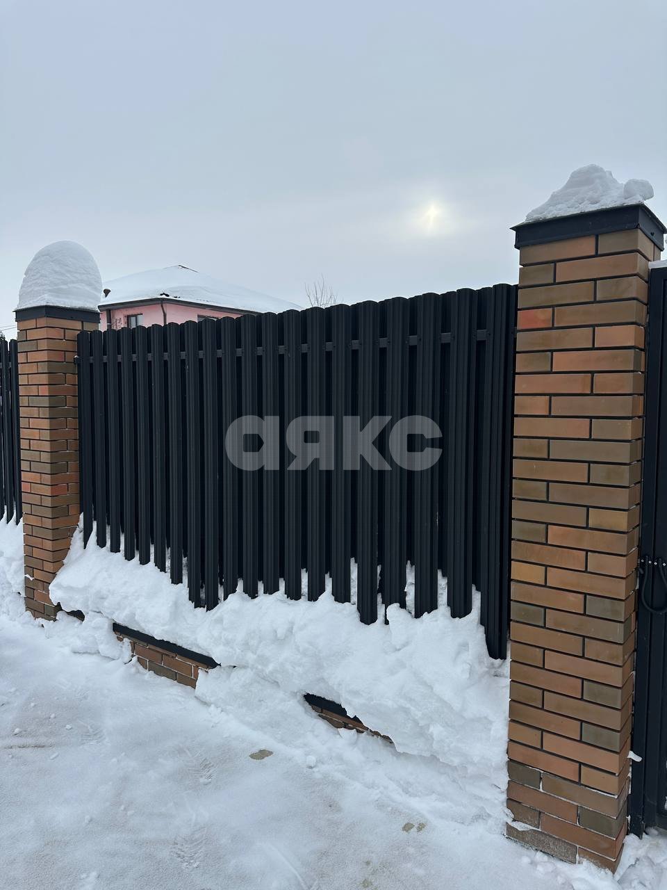 Фото №33: Дом 204 м² + 6 сот. - дачный  Спутник, ул. Звёздная