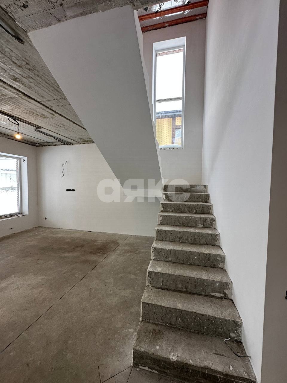 Фото №19: Дом 204 м² + 6 сот. - дачный  Спутник, ул. Звёздная