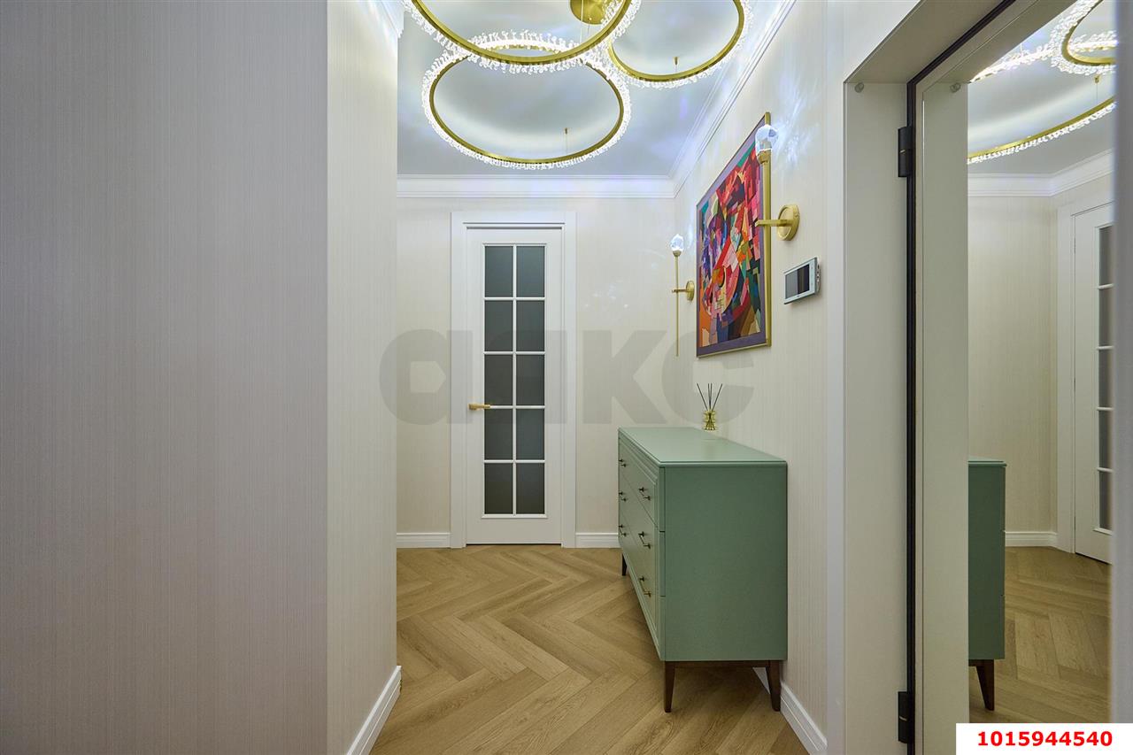 Фото №8: 1-комнатная квартира 50 м² - Краснодар, ЖК Аврора, Западный внутригородской округ, мкр. жилой комплекс Аврора, ул. имени Дзержинского, 95