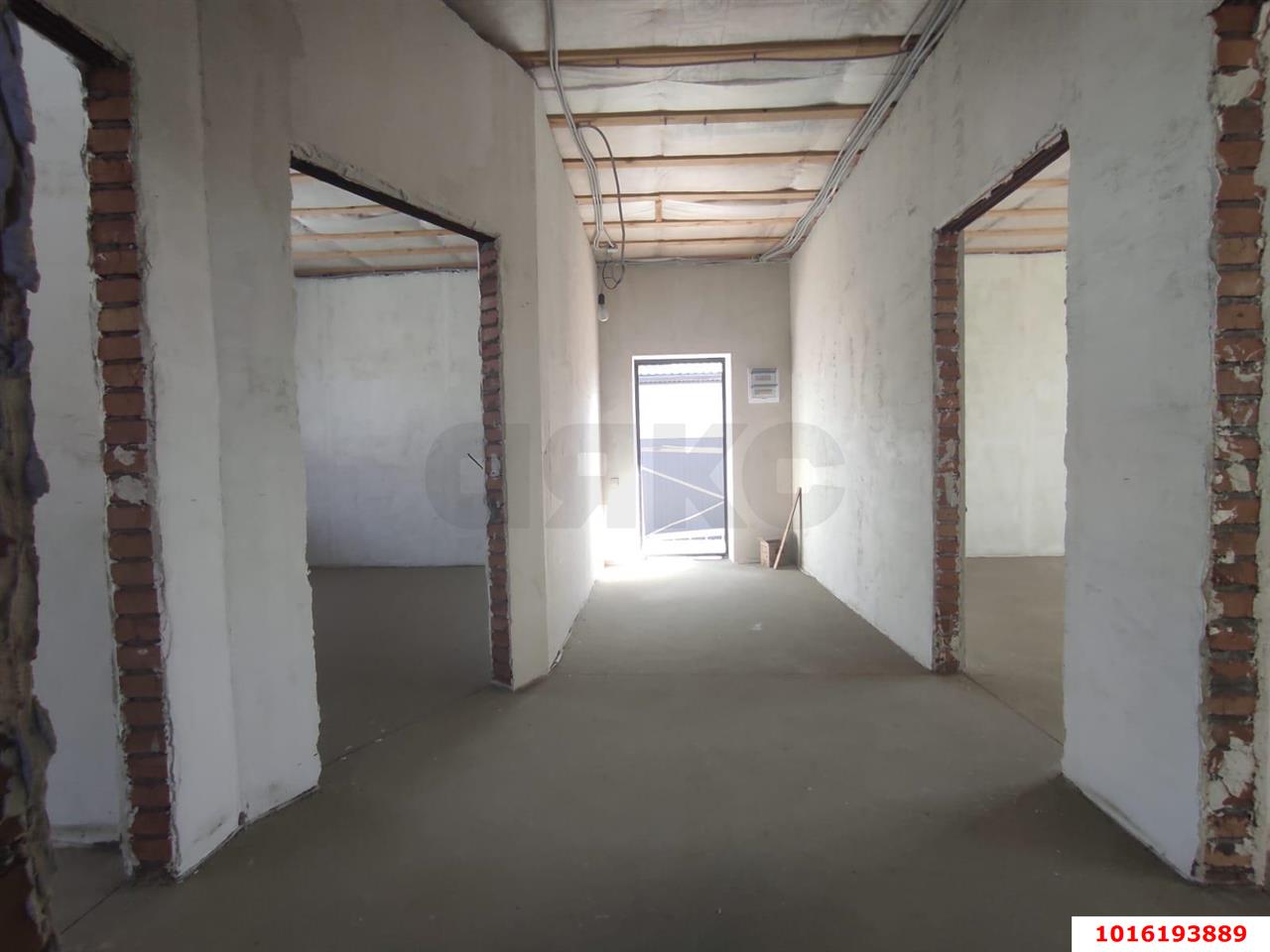 Фото №4: Дом 88 м² + 4.5 сот. - Новотитаровская, ул. Луначарского, 230