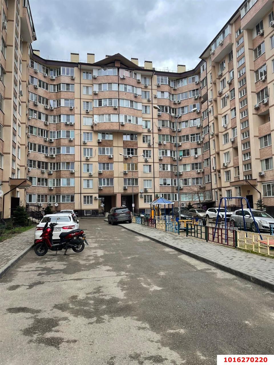 Фото №9: 1-комнатная квартира 40 м² - Краснодар, ЖК Зелёный Квартал, Карасунский внутригородской округ, Центральный внутригородской округ, Черёмушки, мкр. жилой комплекс Зелёный квартал, ул. Селезнёва, 4/10