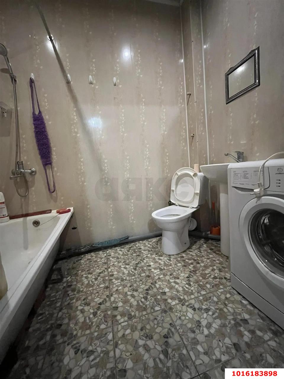 Фото №3: Студия 33 м² - Краснодар, Прикубанский внутригородской округ, Завод Радиоизмерительных Приборов, мкр. Музыкальный, ул. имени Сергея Есенина, 108/1к2