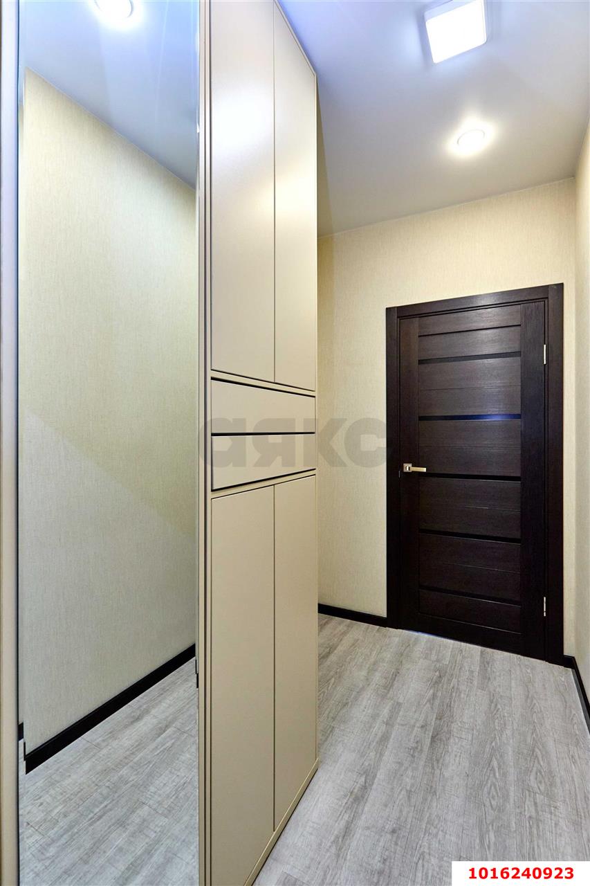 Фото №15: 1-комнатная квартира 43 м² - Краснодар, Центральный, мкр. Центральный внутригородской округ, ул. Железнодорожная, 23/1