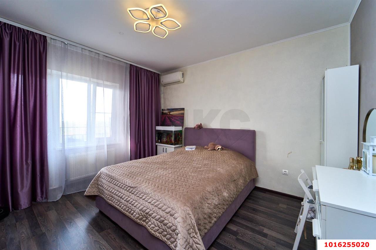 Фото №1: 2-комнатная квартира 92 м² - Яблоновский, мкр. квартал Кобцевой-1, ул. Кобцевой, 1к6