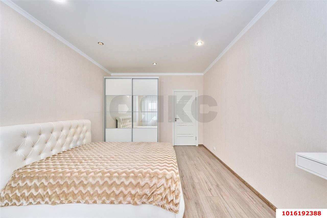 Фото №11: 2-комнатная квартира 75 м² - Краснодар, Прикубанский внутригородской округ, мкр. Восточно-Кругликовский, ул. Восточно-Кругликовская, 46/Б