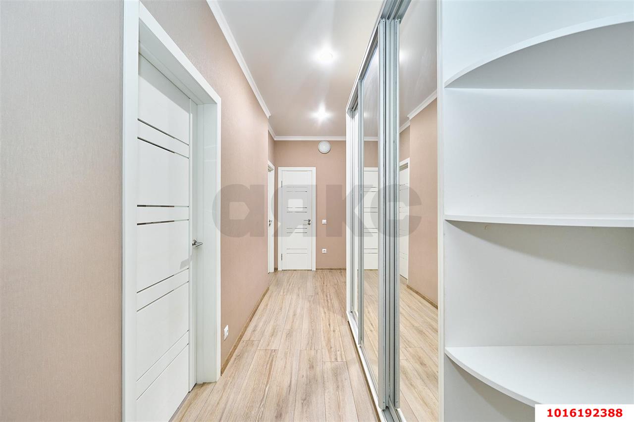 Фото №17: 2-комнатная квартира 75 м² - Краснодар, Прикубанский внутригородской округ, мкр. Восточно-Кругликовский, ул. Восточно-Кругликовская, 46/Б