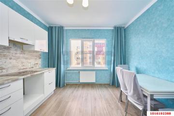 Фото №1: 2-комнатная квартира 75 м² - Краснодар, мкр. Восточно-Кругликовский, ул. Восточно-Кругликовская, 46/Б