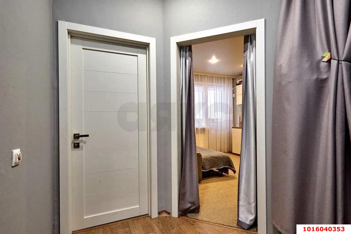 Фото №13: 1-комнатная квартира 39 м² - Краснодар, Прикубанский внутригородской округ, коттеджный  Близкий, Славянский, мкр. Светлоград, ул. Красных Партизан, 1/4к11