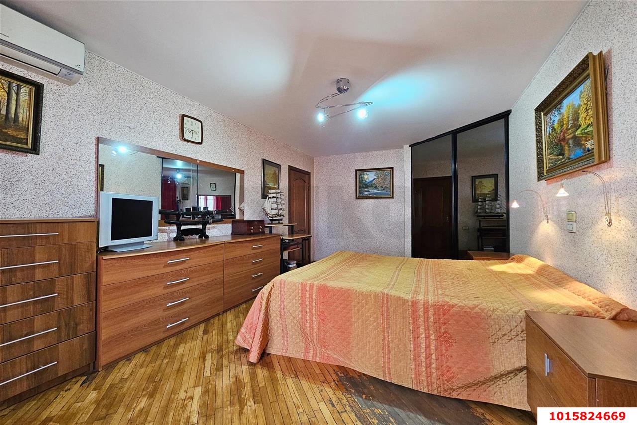 Фото №8: 4-комнатная квартира 140 м² - Краснодар, мкр. Западный внутригородской округ, ул. Фёдора Лузана, 14