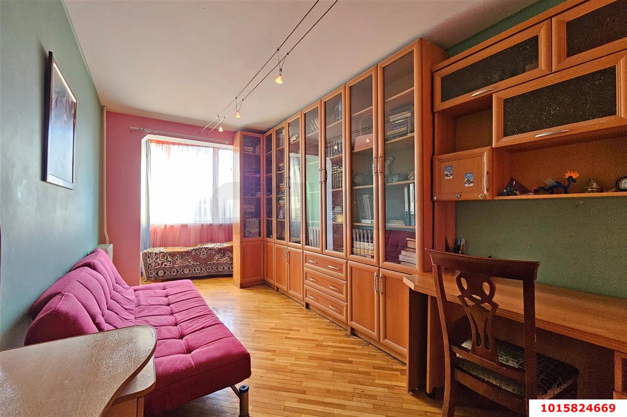 Фото №11: 4-комнатная квартира 140 м² - Краснодар, мкр. Западный внутригородской округ, ул. Фёдора Лузана, 14