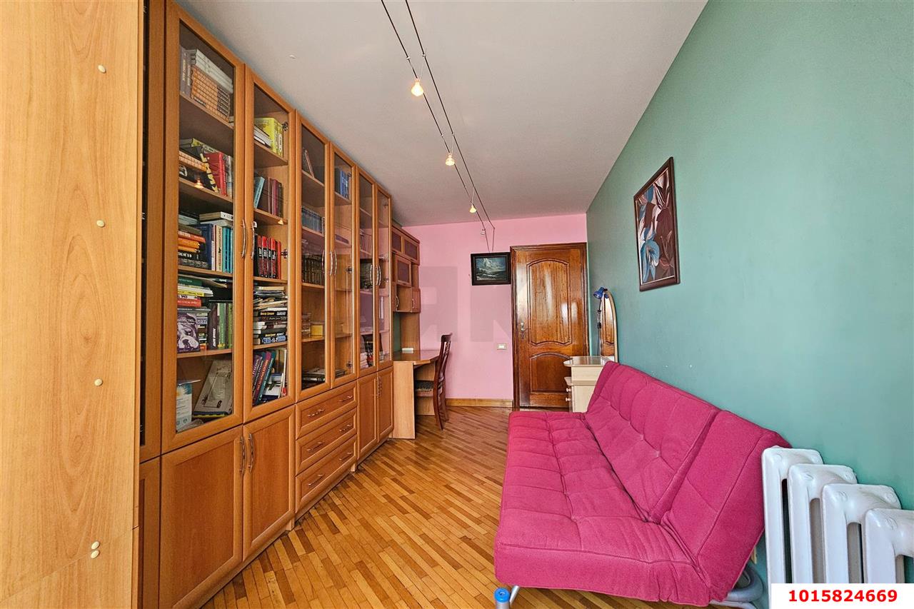 Фото №12: 4-комнатная квартира 140 м² - Краснодар, мкр. Западный внутригородской округ, ул. Фёдора Лузана, 14