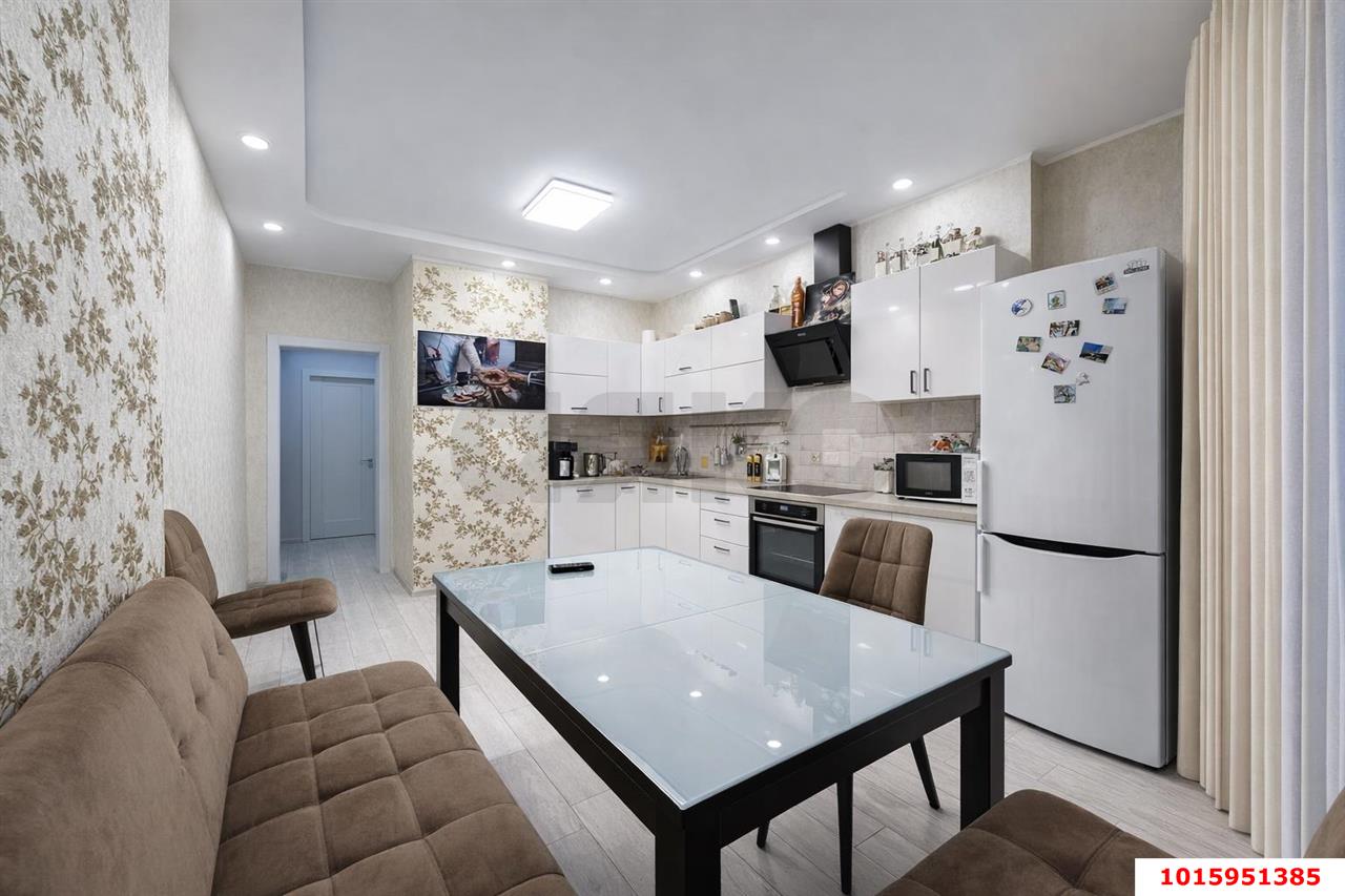 Фото №2: 2-комнатная квартира 10 м² - Краснодар, Прикубанский внутригородской округ, Калинино, Завод Радиоизмерительных Приборов, мкр. ЖК Акварели-2, ул. Тепличная, 62/1к3