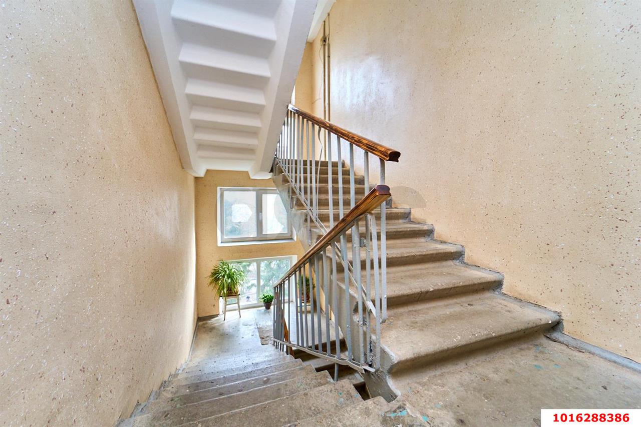 Фото №12: 2-комнатная квартира 45 м² - Краснодар, Карасунский внутригородской округ, Центральный внутригородской округ, мкр. Черёмушки, ул. 2-я Пятилетка, 9