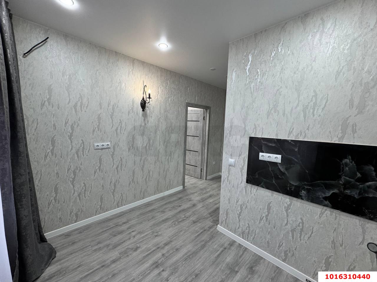 Фото №1: 1-комнатная квартира 29 м² - Краснодар, Прикубанский внутригородской округ, Калинино, мкр. Завод Радиоизмерительных Приборов, б-р Интернациональный, 110/1Ж