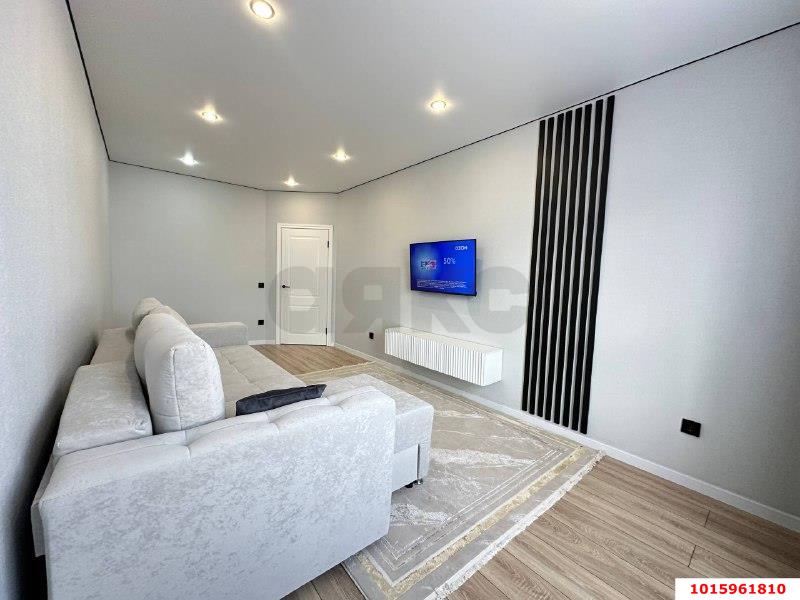 Фото №7: 1-комнатная квартира 41 м² - Краснодар, Прикубанский внутригородской округ, жилой комплекс Кубанский, мкр. Завод Измерительных Приборов, ул. Зиповская, 38