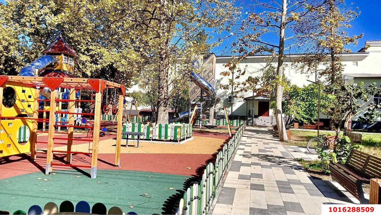 Фото №5: Земельный участок 6.6 сот. - Львовское