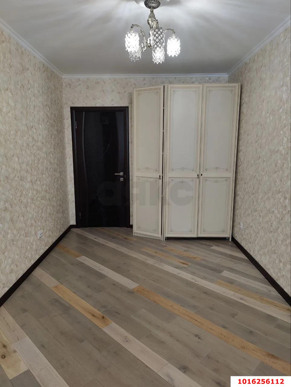 Фото №4: 2-комнатная квартира 68 м² - Краснодар, Музыкальный, ЖК Времена Года, Завод Радиоизмерительных Приборов, Прикубанский внутригородской округ, жилой комплекс Времена года, мкр. имени Петра Метальникова, ул. Петра Метальникова, 5к3