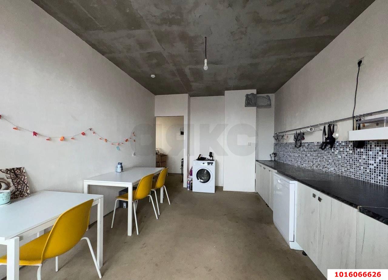 Фото №1: 3-комнатная квартира 80 м² - Краснодар, ЖК Lime, Прикубанский внутригородской округ, Завод Радиоизмерительных Приборов, п. Калинино, ул. 2-я Российская, 162