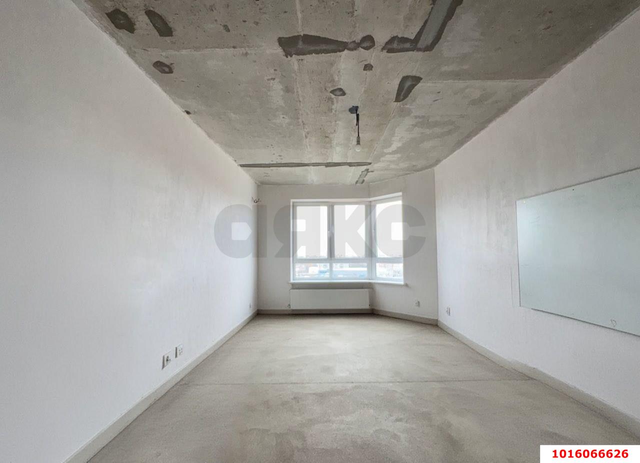 Фото №3: 3-комнатная квартира 80 м² - Краснодар, ЖК Lime, Прикубанский внутригородской округ, Завод Радиоизмерительных Приборов, п. Калинино, ул. 2-я Российская, 162