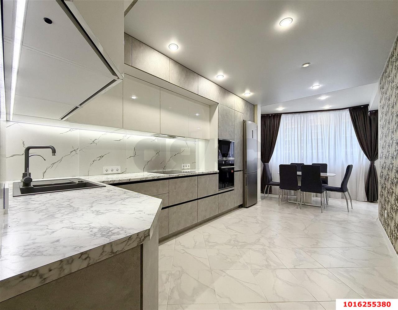 Фото №1: 3-комнатная квартира 95 м² - Краснодар, жилой комплекс Победа-2, Прикубанский внутригородской округ, Завод Радиоизмерительных Приборов, мкр. имени Петра Метальникова, ул. Цезаря Куникова, 35