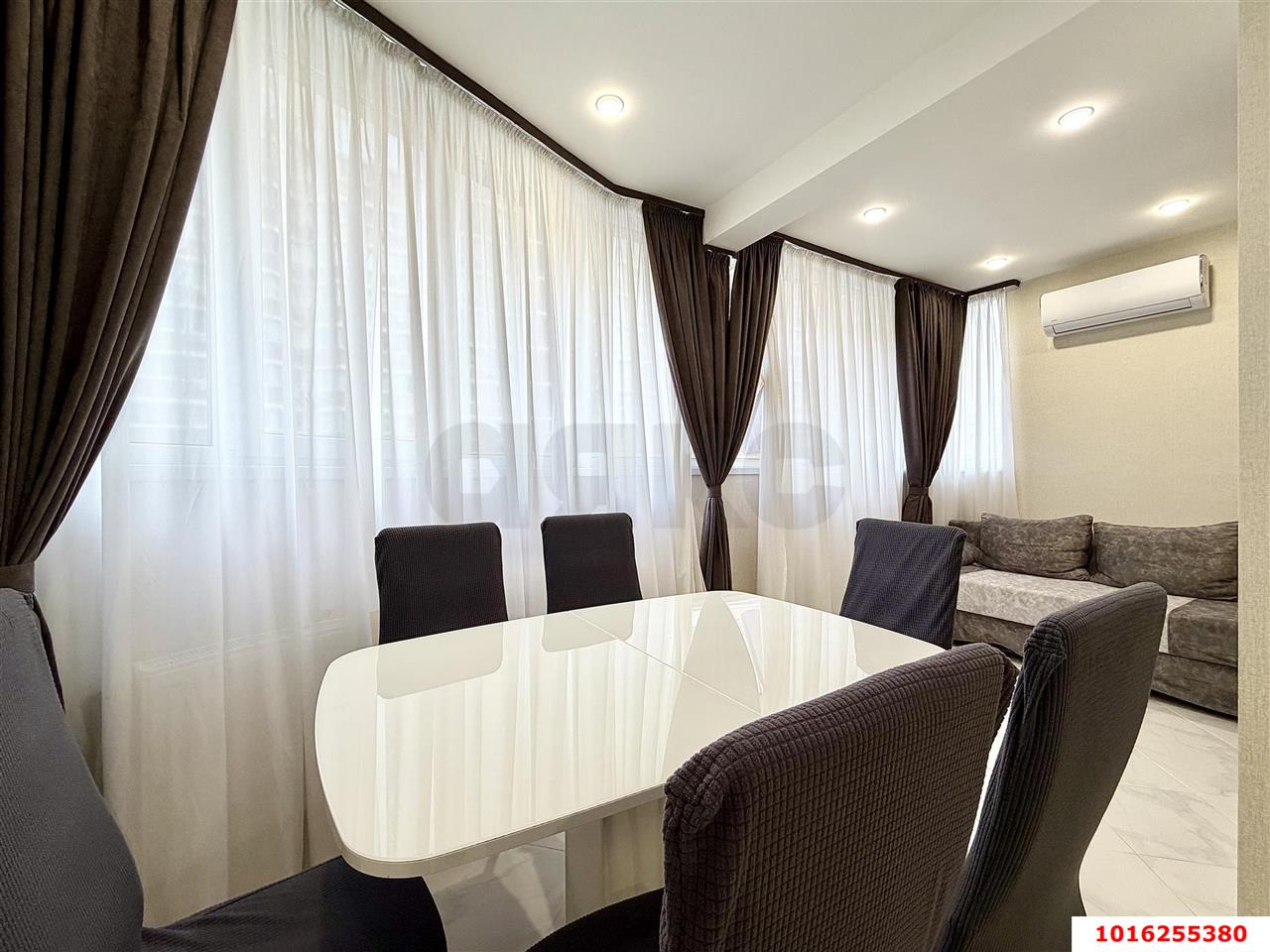 Фото №5: 3-комнатная квартира 95 м² - Краснодар, жилой комплекс Победа-2, Прикубанский внутригородской округ, Завод Радиоизмерительных Приборов, мкр. имени Петра Метальникова, ул. Цезаря Куникова, 35