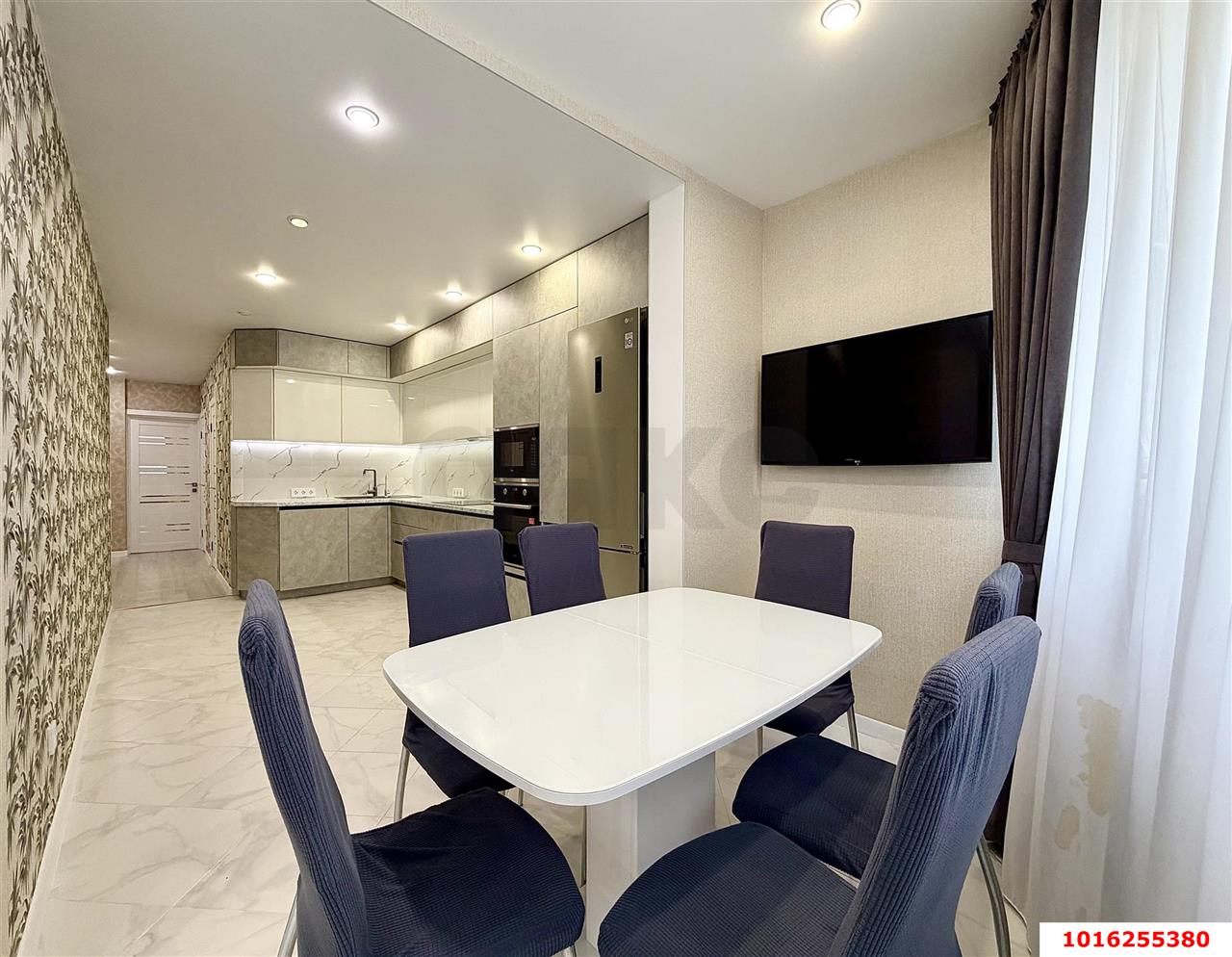 Фото №2: 3-комнатная квартира 95 м² - Краснодар, жилой комплекс Победа-2, Прикубанский внутригородской округ, Завод Радиоизмерительных Приборов, мкр. имени Петра Метальникова, ул. Цезаря Куникова, 35