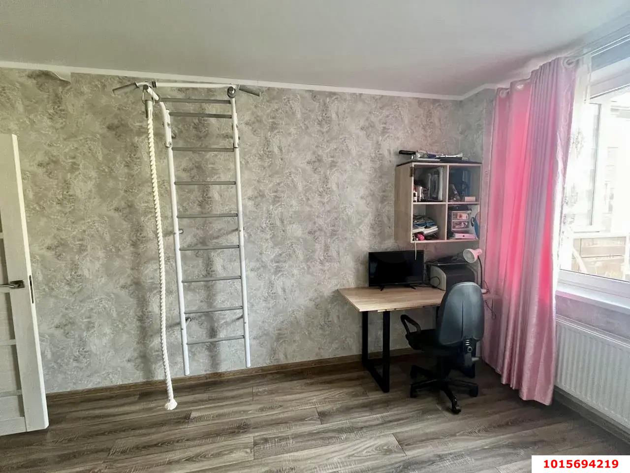 Фото №1: 2-комнатная квартира 56 м² - Краснодар, жилой комплекс Краски, мкр. Прикубанский внутригородской округ, ул. Краеведа Соловьёва, 6