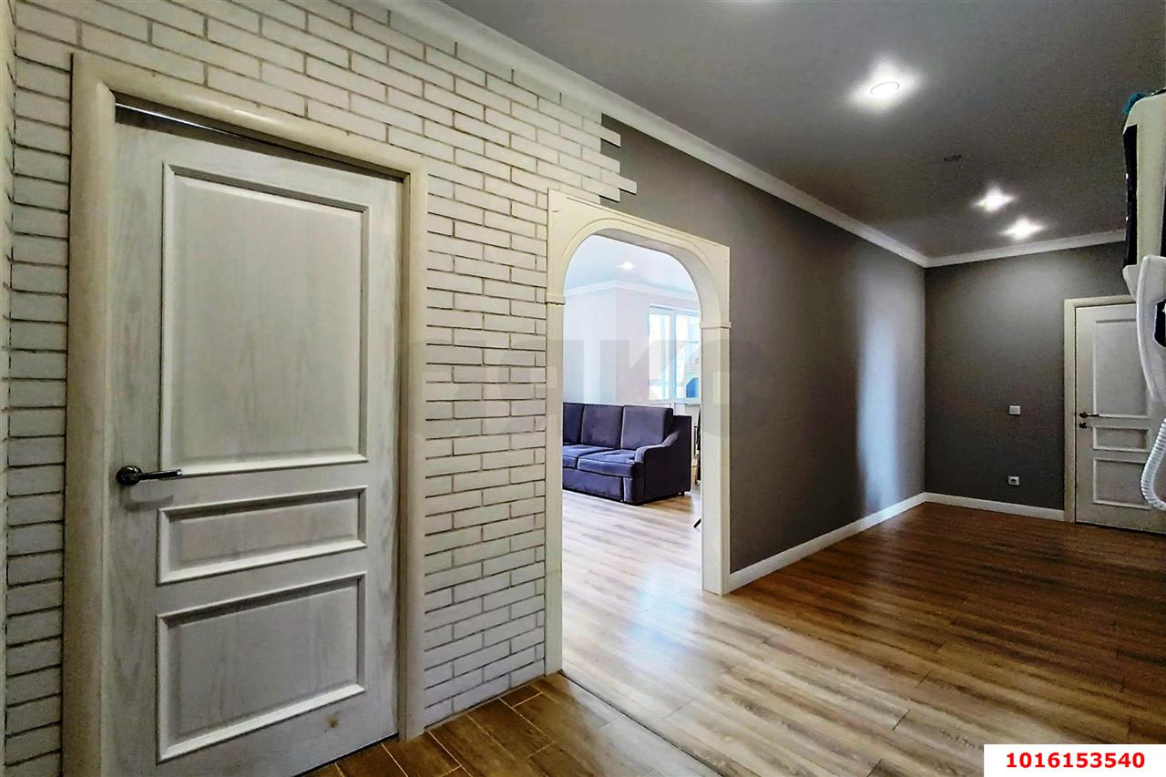 Фото №13: 3-комнатная квартира 93 м² - Краснодар, Карасунский внутригородской округ, Гидростроителей, мкр. Почтовый, пр-кт имени писателя Знаменского, 20