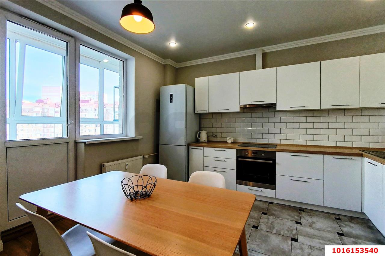 Фото №3: 3-комнатная квартира 93 м² - Краснодар, Карасунский внутригородской округ, Гидростроителей, мкр. Почтовый, пр-кт имени писателя Знаменского, 20