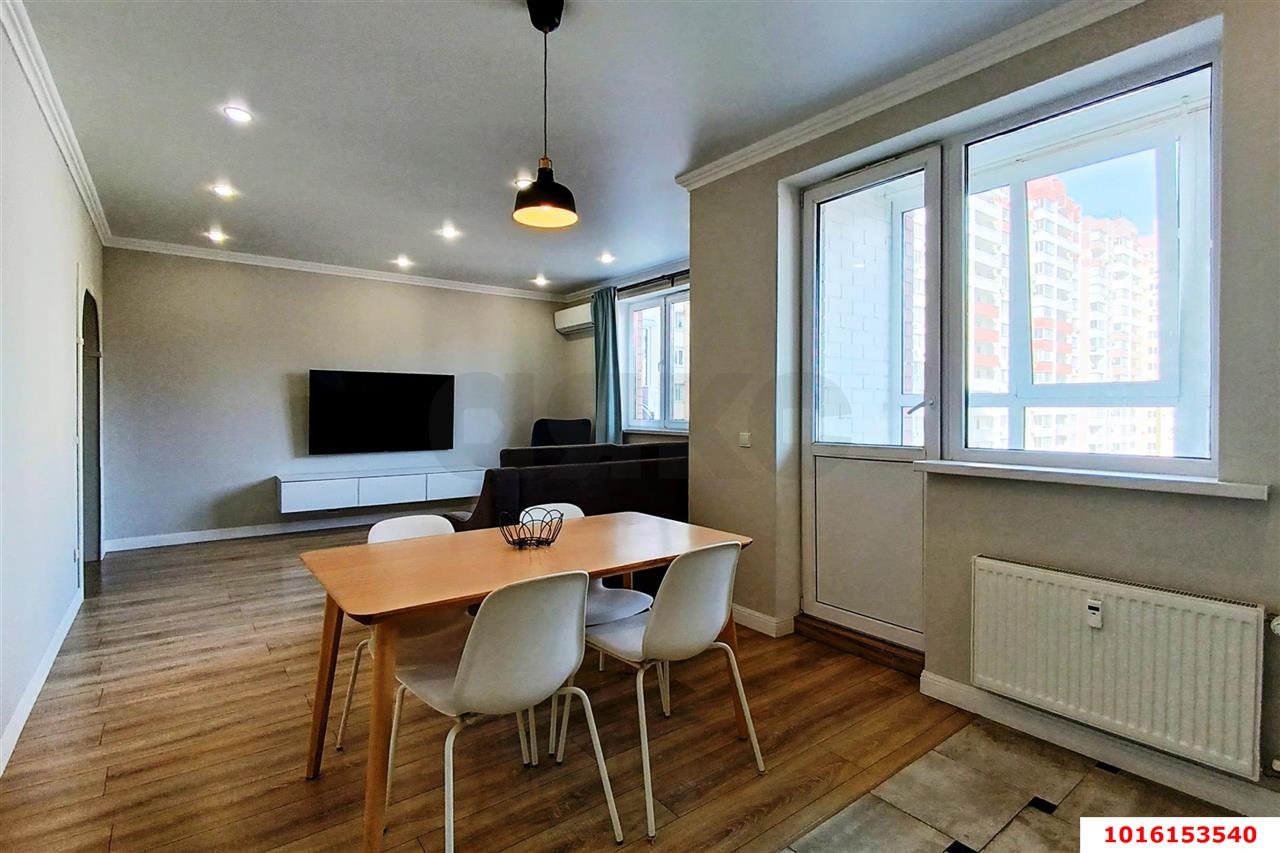 Фото №2: 3-комнатная квартира 93 м² - Краснодар, Карасунский внутригородской округ, Гидростроителей, мкр. Почтовый, пр-кт имени писателя Знаменского, 20