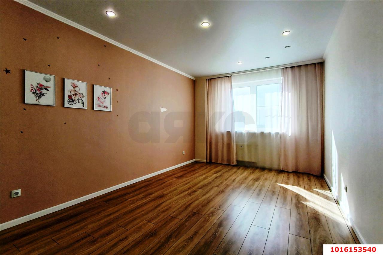 Фото №9: 3-комнатная квартира 93 м² - Краснодар, Карасунский внутригородской округ, Гидростроителей, мкр. Почтовый, пр-кт имени писателя Знаменского, 20