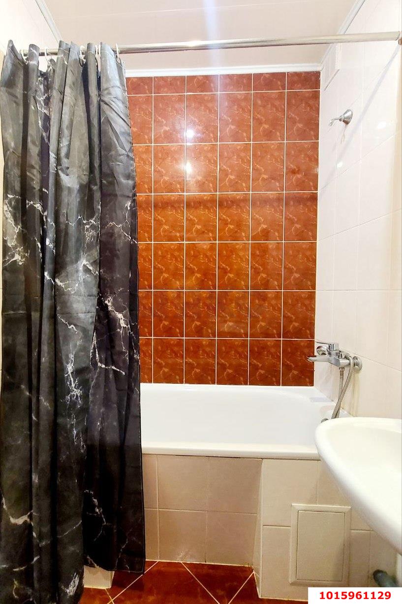 Фото №10: 3-комнатная квартира 81 м² - Краснодар, Западный внутригородской округ, Горгаз, мкр. Центральный, ул. Захарова, 43