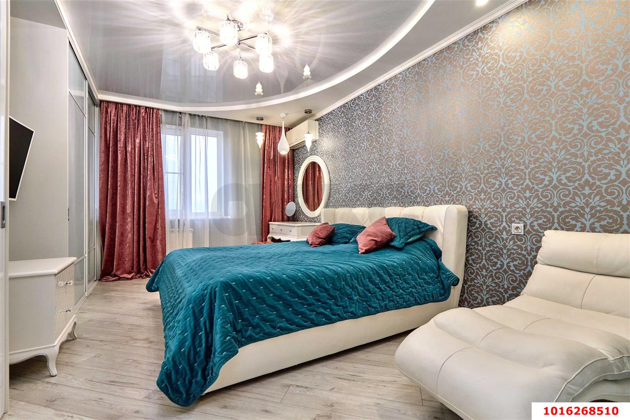 Фото №7: 4-комнатная квартира 150 м² - Краснодар, Центральный внутригородской округ, Западный внутригородской округ, мкр. Центральный, ул. Кубанская набережная, 31/1