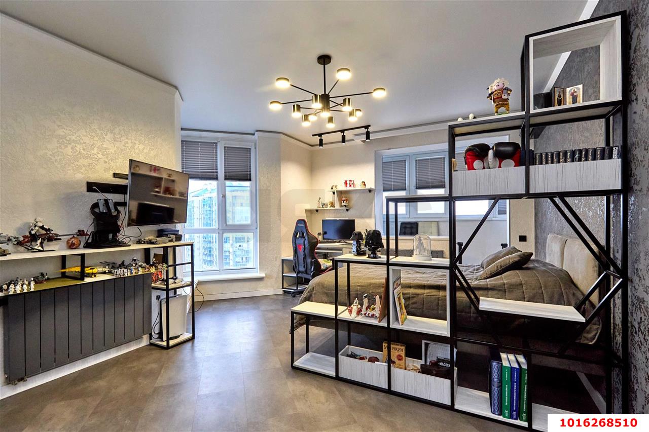 Фото №13: 4-комнатная квартира 150 м² - Краснодар, Центральный внутригородской округ, Западный внутригородской округ, мкр. Центральный, ул. Кубанская набережная, 31/1