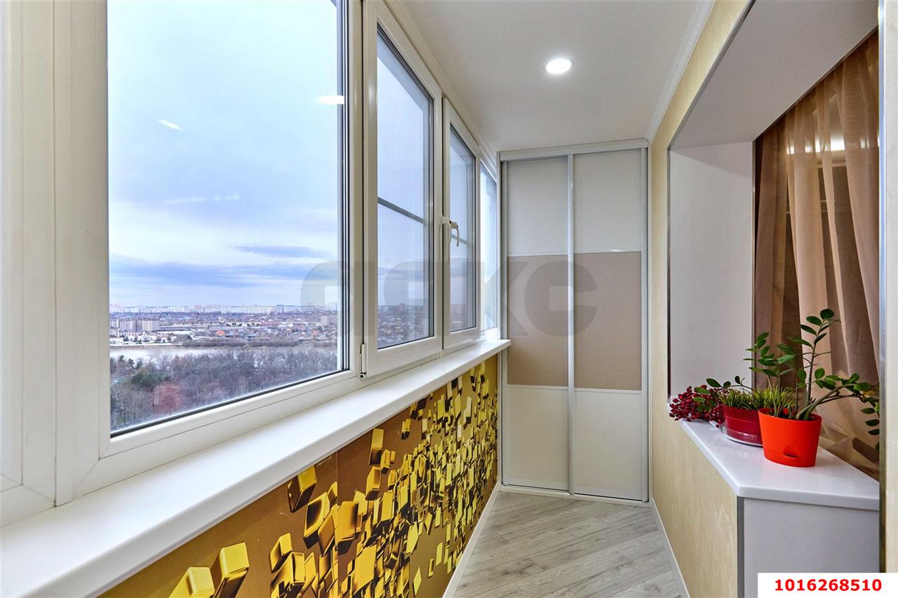 Фото №19: 4-комнатная квартира 150 м² - Краснодар, Центральный внутригородской округ, Западный внутригородской округ, мкр. Центральный, ул. Кубанская набережная, 31/1