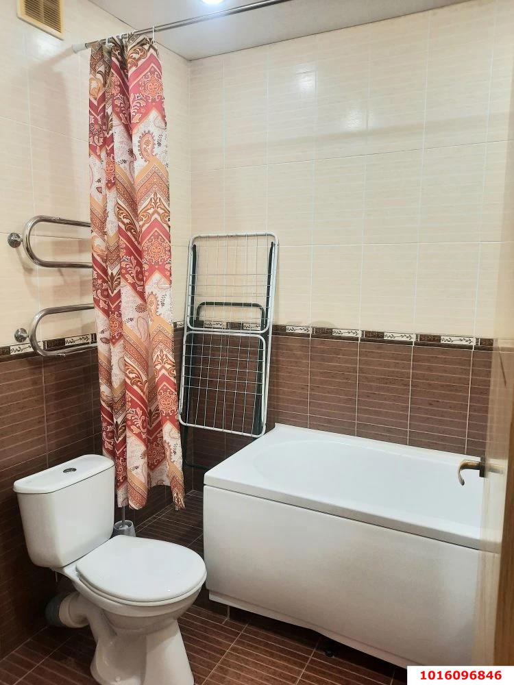 Фото №8: 1-комнатная квартира 33 м² - Краснодар, Прикубанский внутригородской округ, Отделение № 1 совхоза Солнечный, мкр. Фестивальный, ул. Новицкого, 2/5