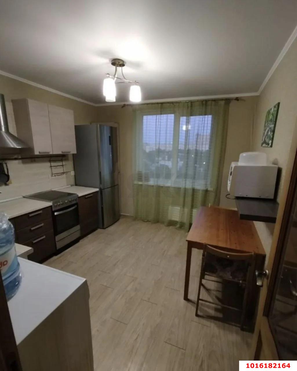 Фото №1: 1-комнатная квартира 43 м² - Краснодар, Прикубанский внутригородской округ, Фестивальный, мкр. Солнечный, ул. Архитектора Ишунина, 7