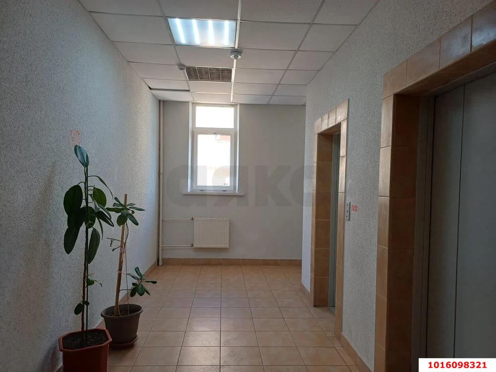 Фото №11: 1-комнатная квартира 38 м² - Краснодар, Прикубанский внутригородской округ, мкр. Краевая Клиническая Больница, ул. Домбайская, 6/2