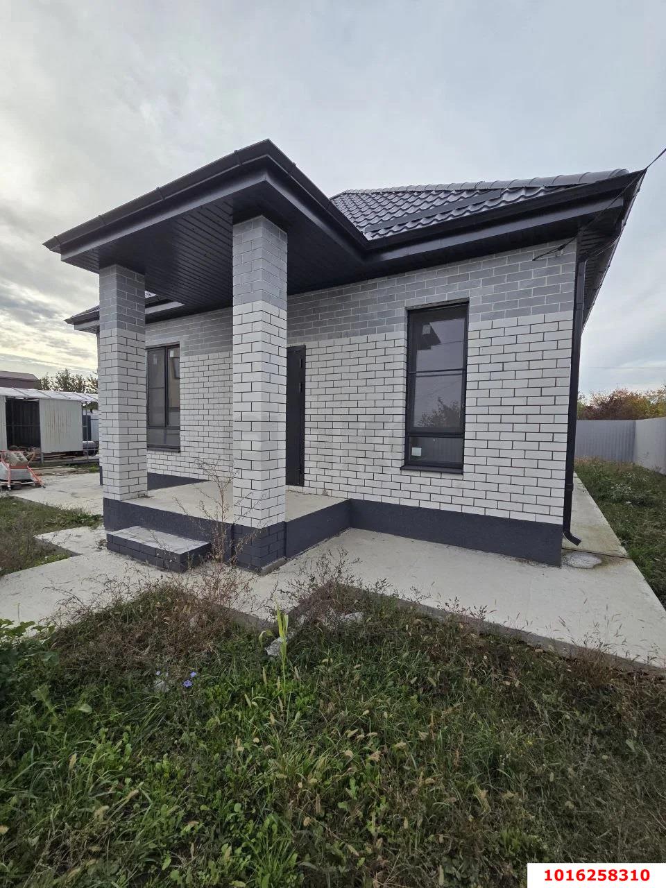 Фото №1: Дом 120 м² + 4.94 сот. - СНТ Урожайное, мкр. Прикубанский внутригородской округ, ул. Проезжая, 5