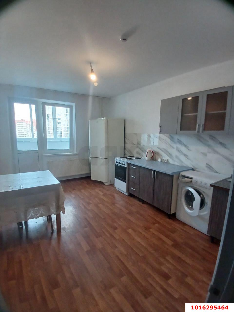 Фото №10: 2-комнатная квартира 61 м² - Краснодар, Прикубанский внутригородской округ, мкр. Восточно-Кругликовский, ул. Героев-Разведчиков, 26