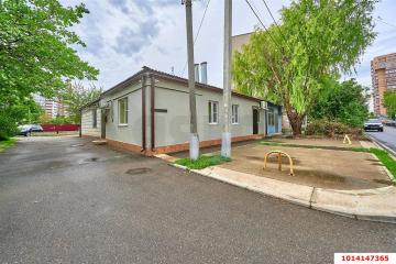 Фото №1: 3-комнатная квартира 66 м² - Краснодар, мкр. Фестивальный, ул. Фестивальная, 32