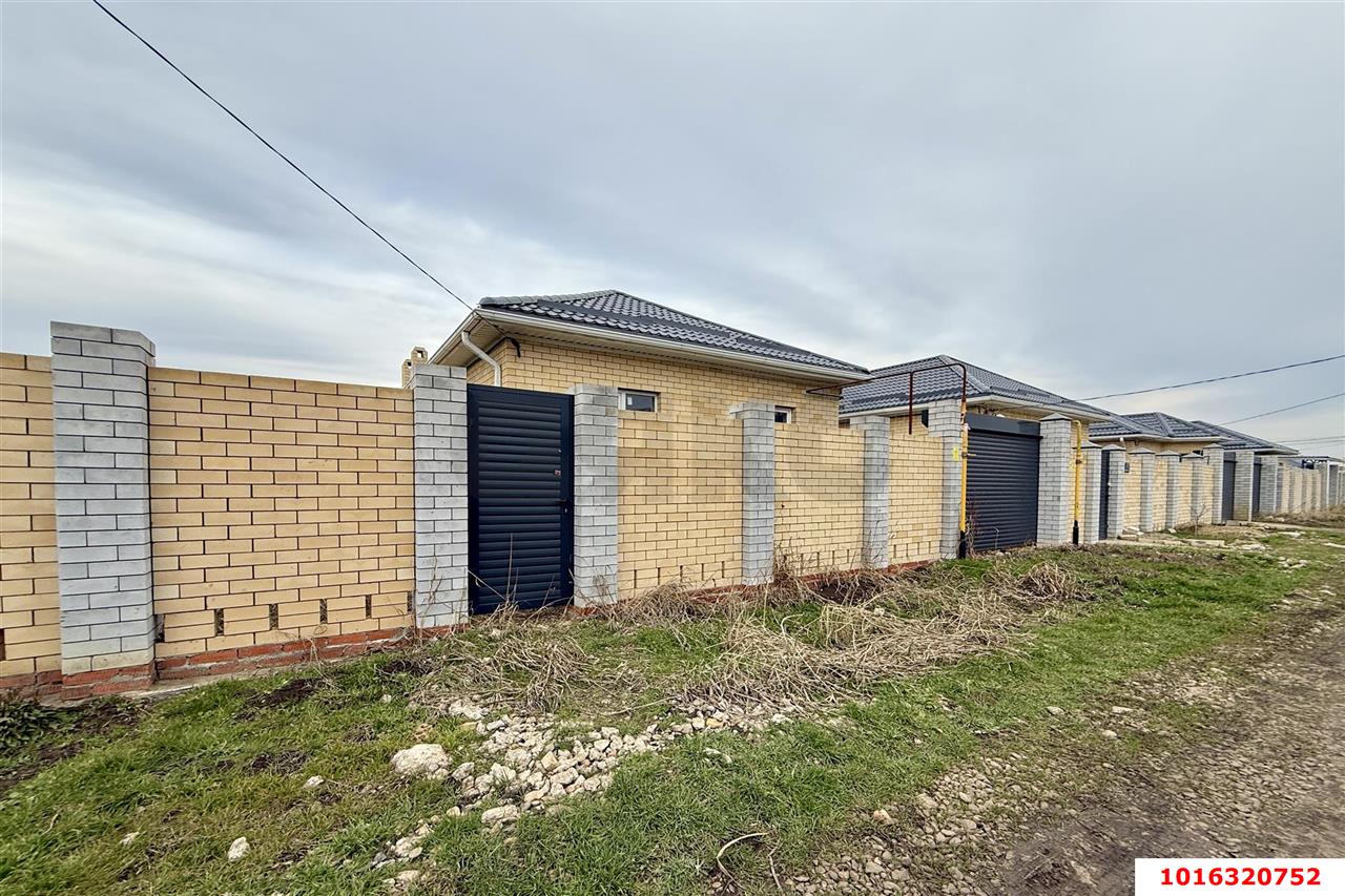 Фото №1: Дом 80 м² + 3 сот. - Краснодар, Прикубанский внутригородской округ, мкр. КП Крепость, ул. Новодмитриевская