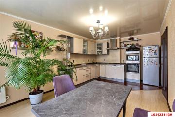 Фото №3: 3-комнатная квартира 75 м² - Краснодар, мкр. Юбилейный, пр-кт Чекистов, 24/1