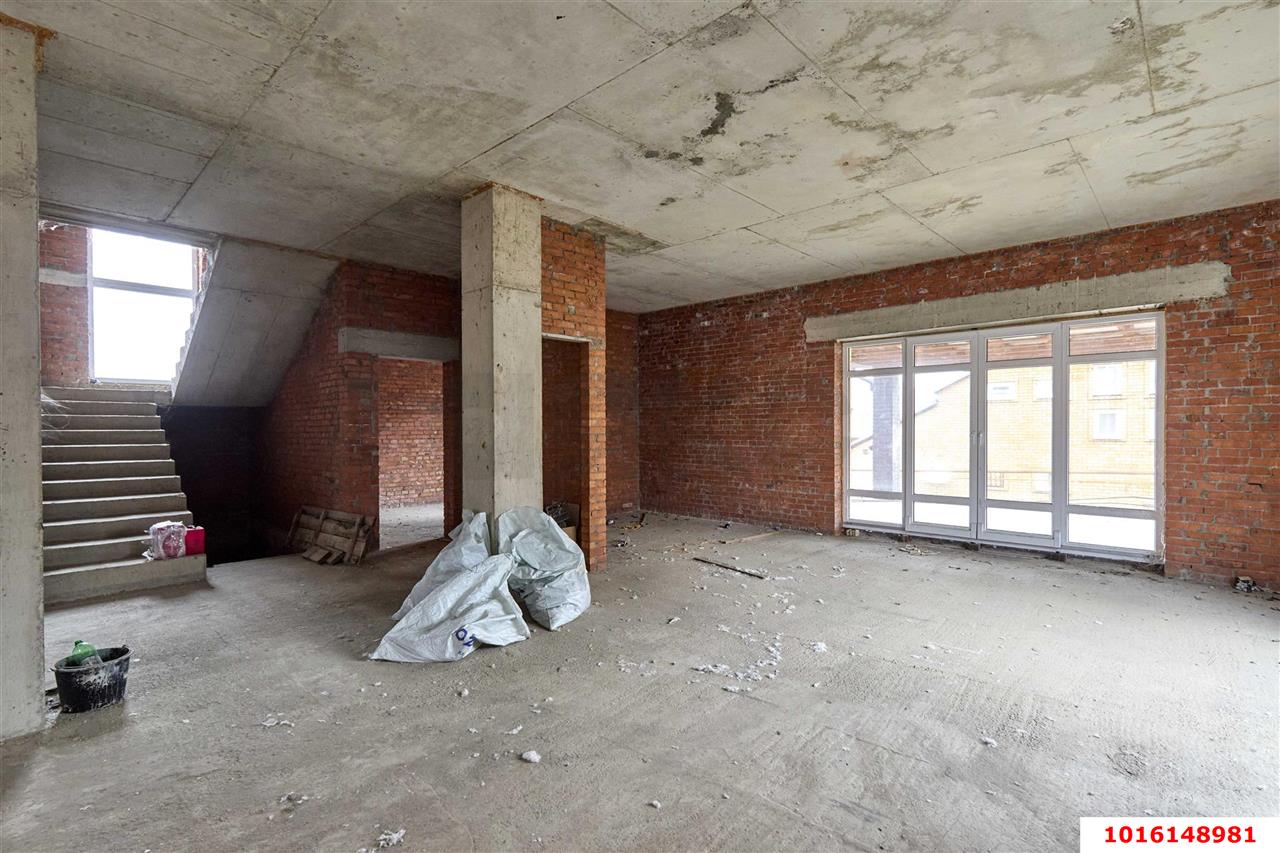 Фото №9: Дом 437 м² + 6.3 сот. - Краснодар, Западный внутригородской округ, мкр. Фестивальный, ул. Труда, 10