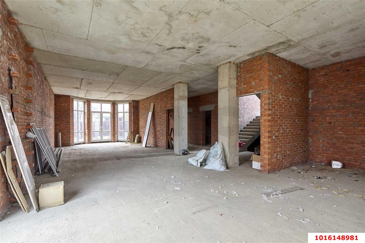 Фото №10: Дом 437 м² + 6.3 сот. - Краснодар, Западный внутригородской округ, мкр. Фестивальный, ул. Труда, 10