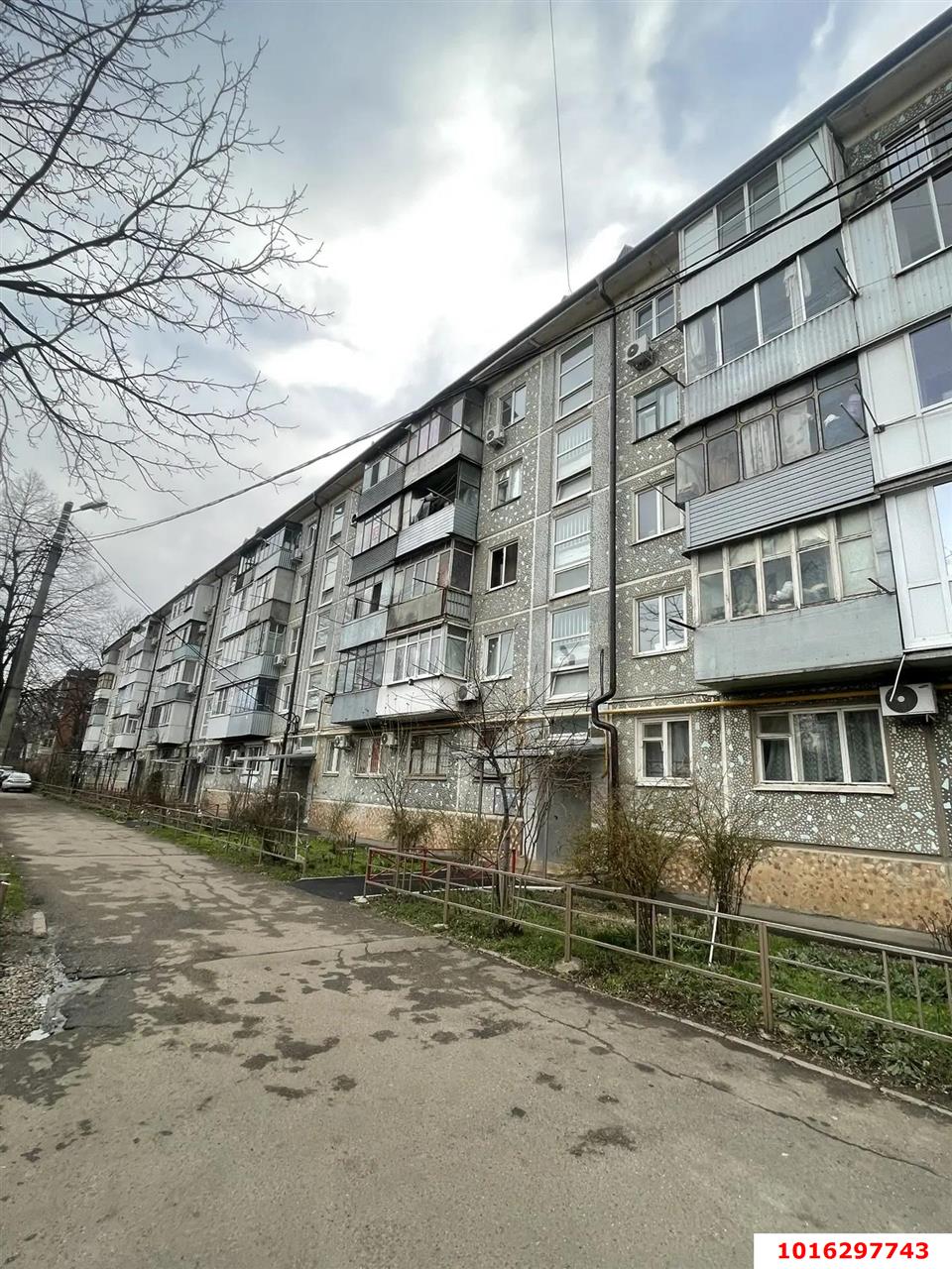 Фото №1: 3-комнатная квартира 66 м² - Краснодар, Прикубанский внутригородской округ, мкр. Завод Измерительных Приборов, ул. Московская, 52