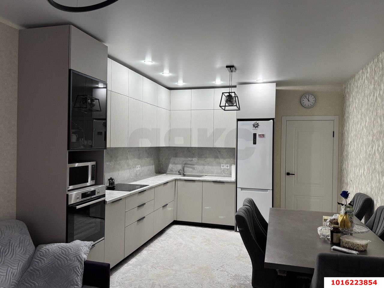 Фото №4: 3-комнатная квартира 68 м² - Краснодар, Прикубанский внутригородской округ, Завод Радиоизмерительных Приборов, жилой комплекс Любимый Дом, мкр. имени Петра Метальникова, ул. Тополиная, 46к2