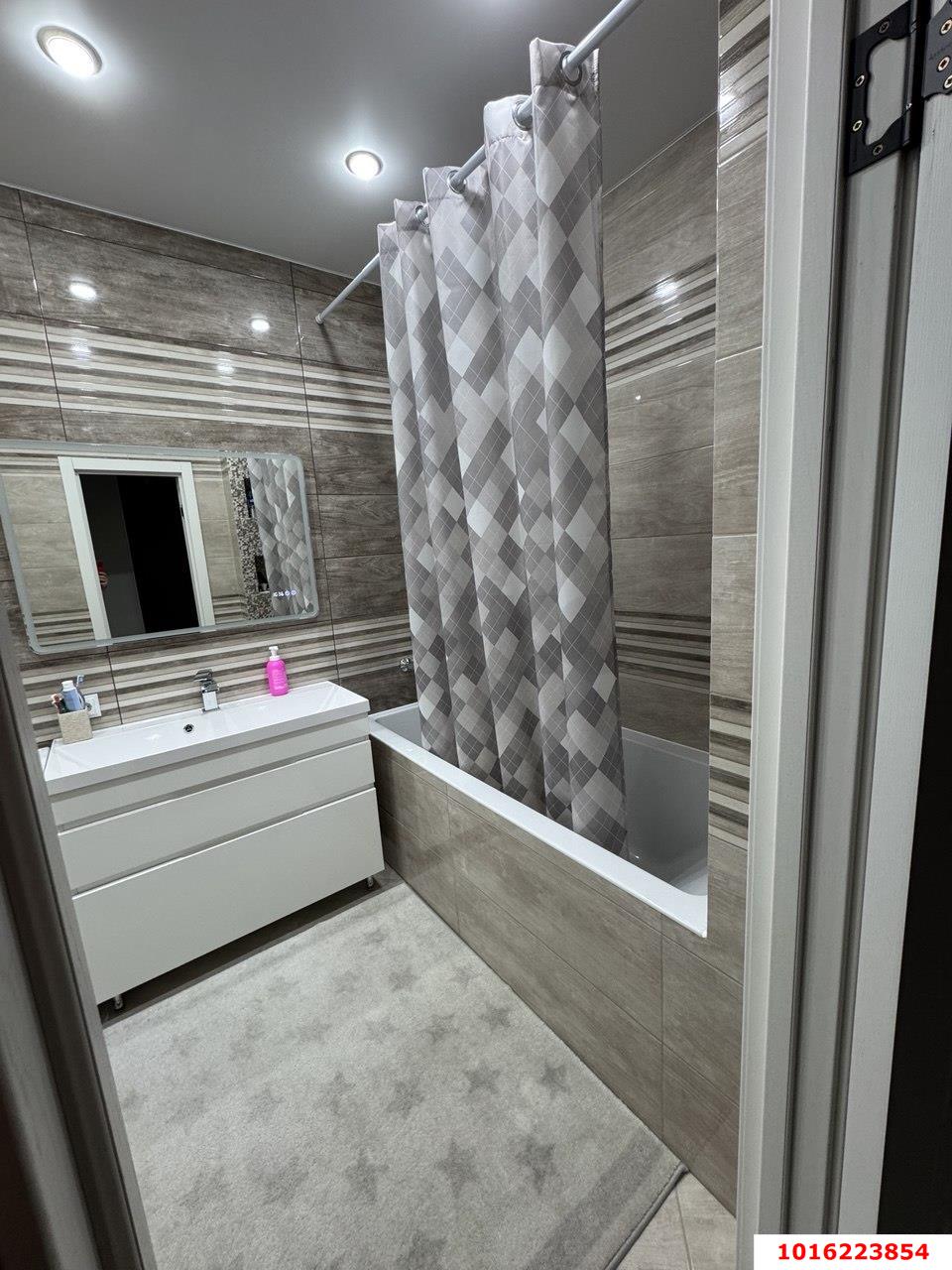 Фото №12: 3-комнатная квартира 68 м² - Краснодар, Прикубанский внутригородской округ, Завод Радиоизмерительных Приборов, жилой комплекс Любимый Дом, мкр. имени Петра Метальникова, ул. Тополиная, 46к2