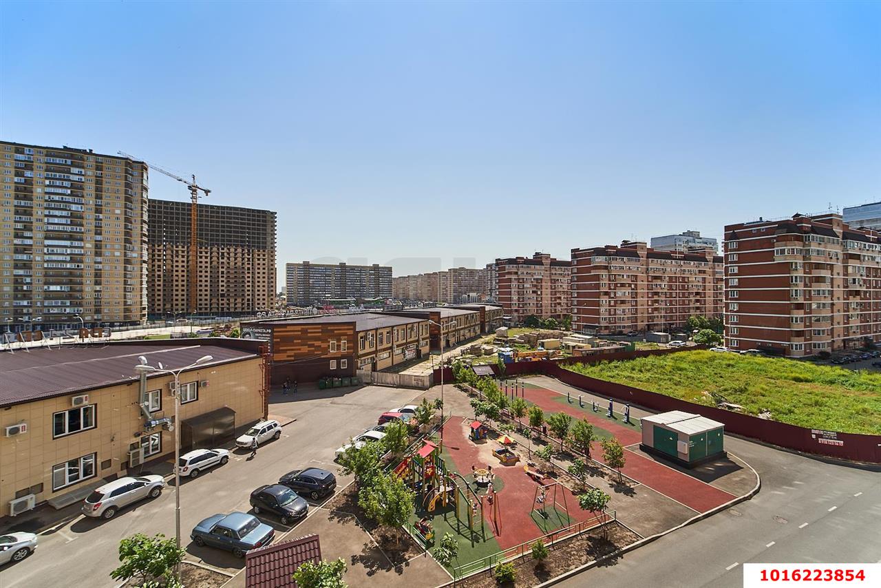 Фото №18: 3-комнатная квартира 68 м² - Краснодар, Прикубанский внутригородской округ, Завод Радиоизмерительных Приборов, жилой комплекс Любимый Дом, мкр. имени Петра Метальникова, ул. Тополиная, 46к2